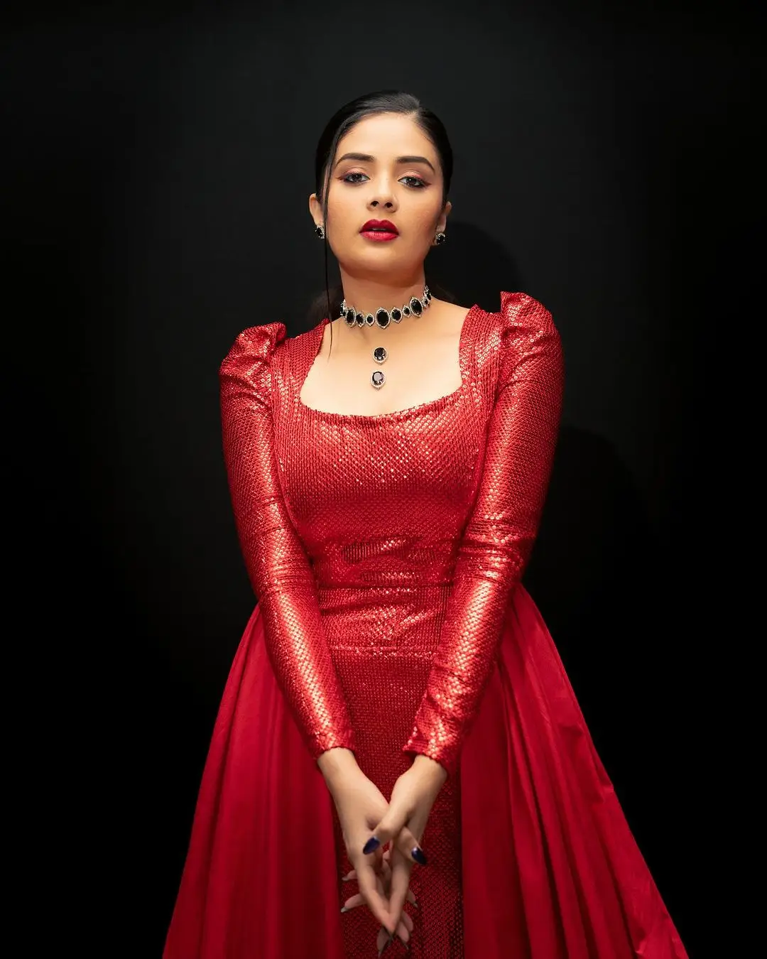 Indian TV Actress Sreemukhi in Long Red Gown